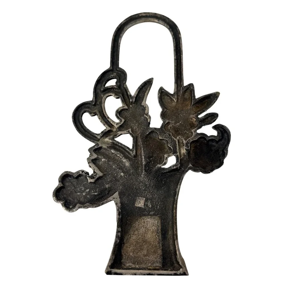 Vintage Floral Basket Metal Trivet Wall Hanging Rustic Cottage‎ Decor